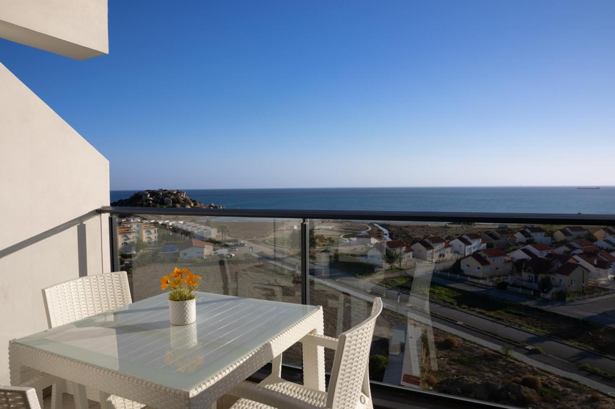Caesar Blue Seaside Luxury Apartments Gastria Exteriör bild