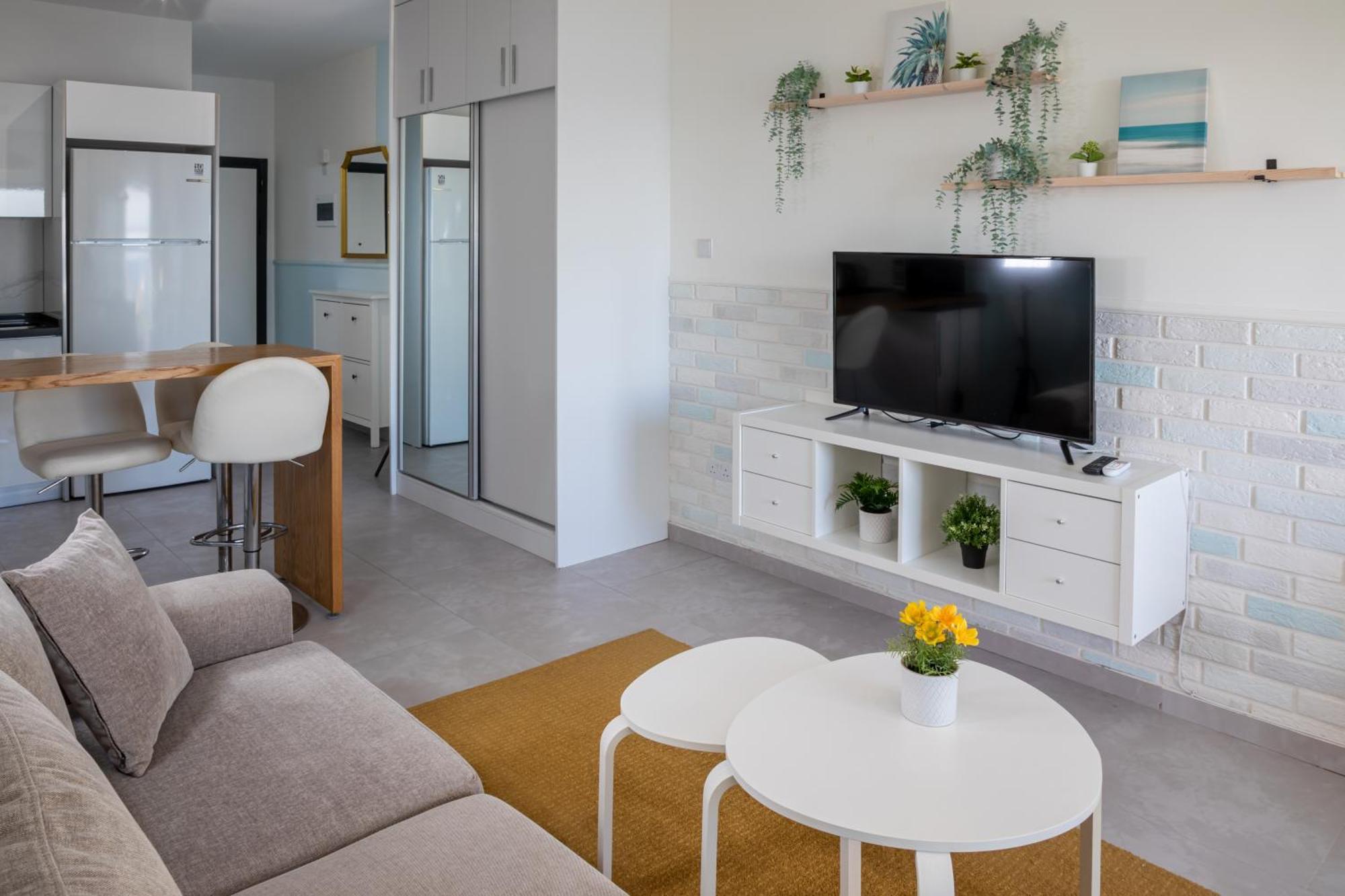 Caesar Blue Seaside Luxury Apartments Gastria Exteriör bild