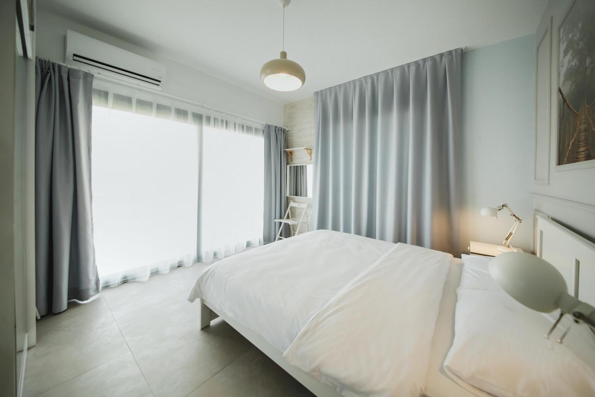 Caesar Blue Seaside Luxury Apartments Gastria Exteriör bild