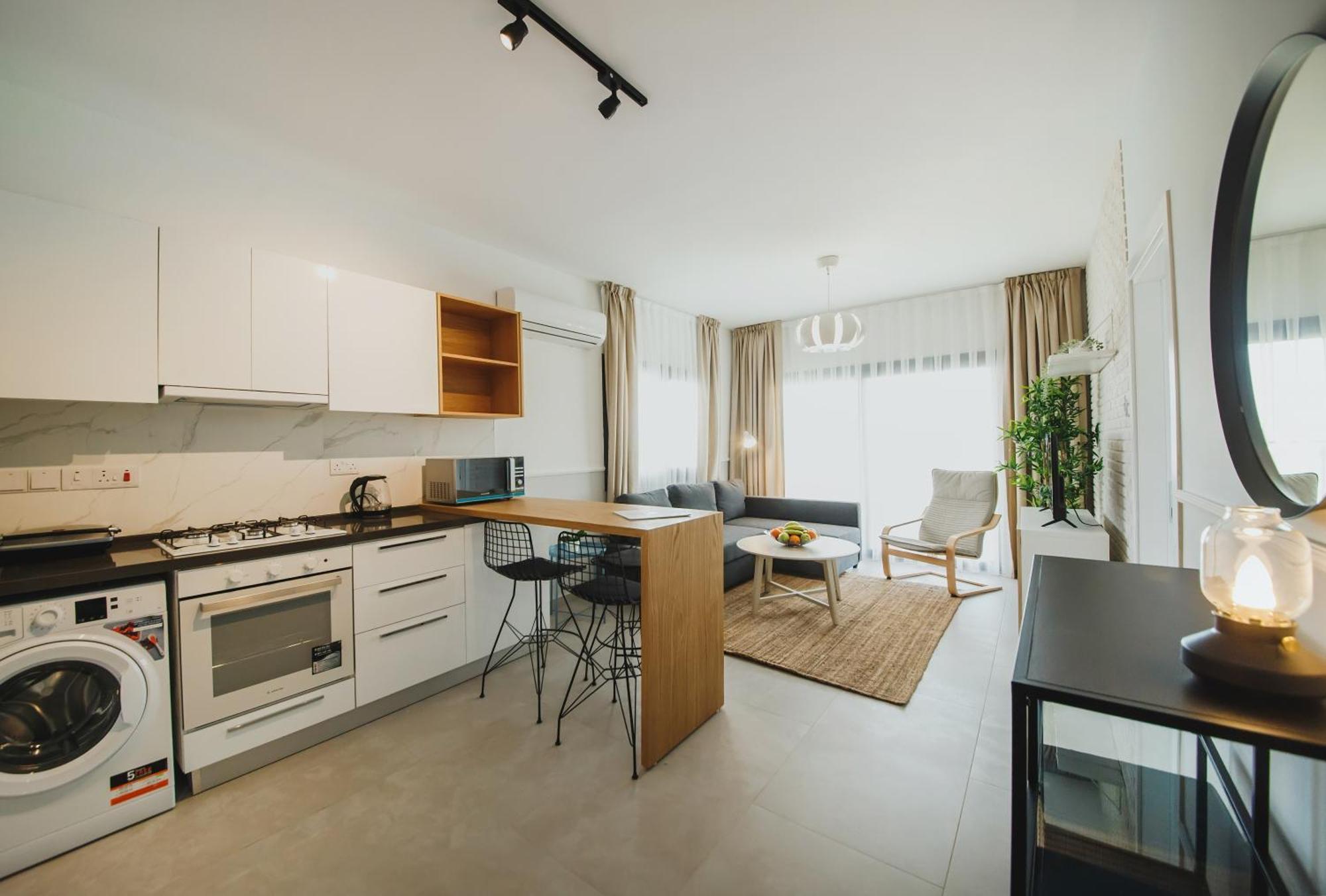 Caesar Blue Seaside Luxury Apartments Gastria Exteriör bild